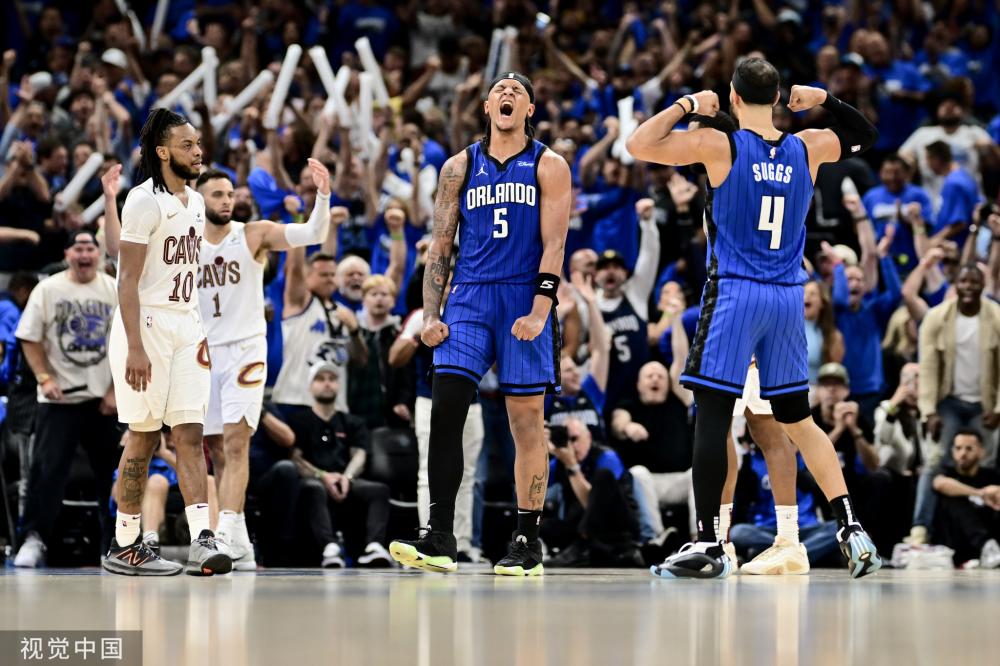 严控用嗓强 严控用嗓强